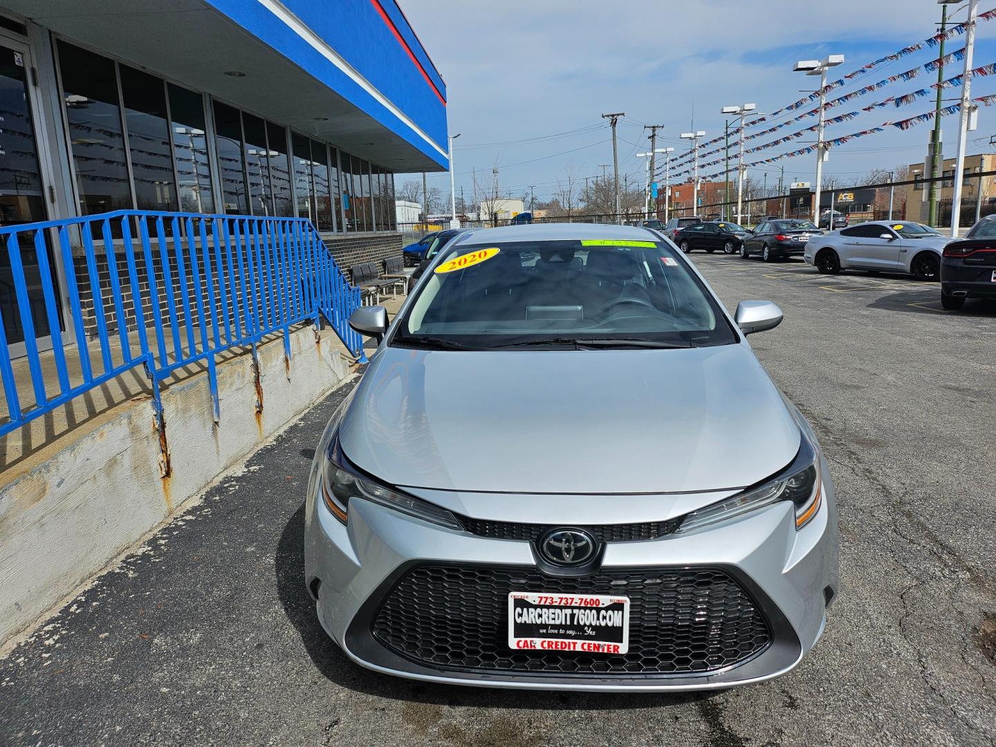 2020 SILVER Toyota Corolla LE (5YFEPRAE8LP) with an 1.8L L4 DOHC 16V engine, CVT transmission, located at 7600 S Western Ave., Chicago, IL, 60620, (773) 918-3980, 0.000000, 0.000000 - Photo#2